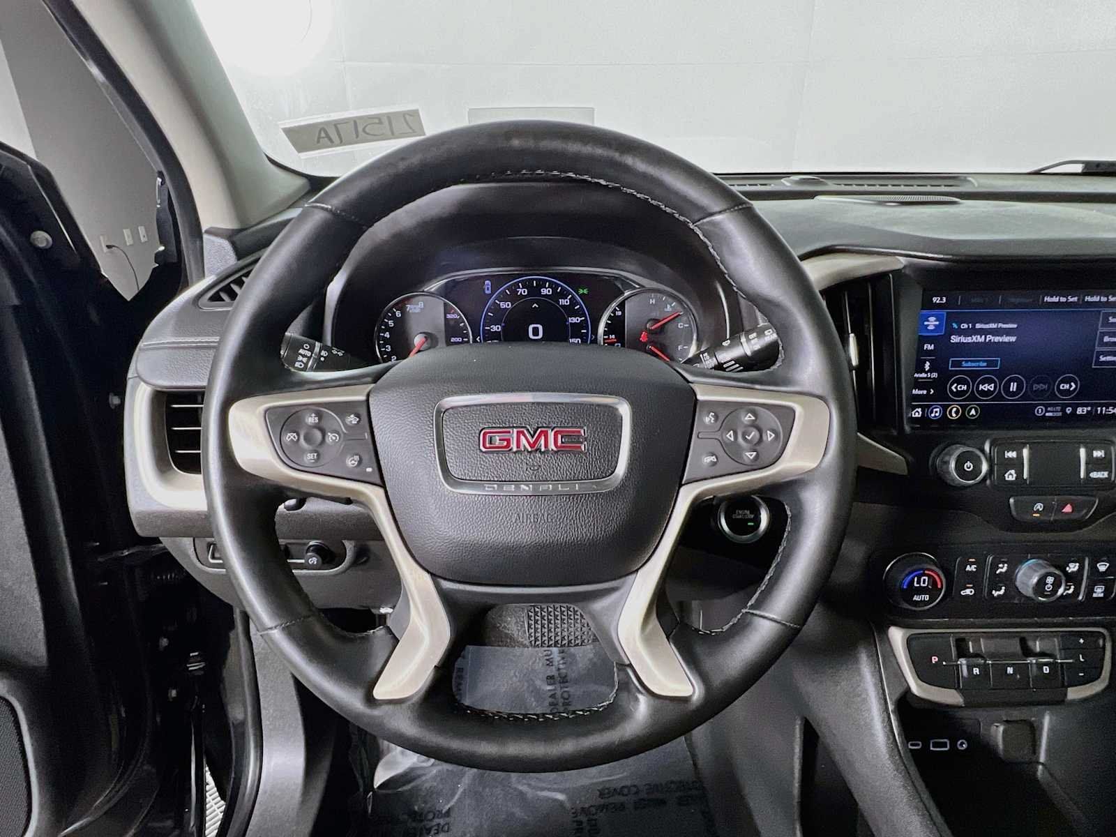 Used 2023 GMC Terrain Denali w/ Denali Premium Package AWD/4WD image 11