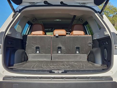 Used 2021 Subaru Forester Touring w/ Popular Package #2 image 6