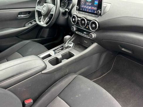 Used 2021 Nissan Sentra SV image 13