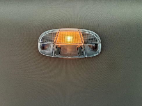 Used 2010 Ford Fusion Hybrid image 32