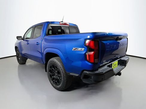 Used 2023 Chevrolet Colorado Z71 w/ Z71 Convenience Package 2 AWD/4WD image 8
