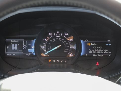 Used 2022 Ford Edge Titanium image 31