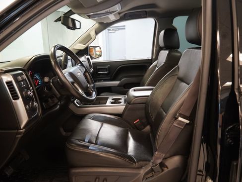 Used 2015 Chevrolet Silverado 1500 LTZ Z71 w/ Midnight Edition AWD/4WD image 4