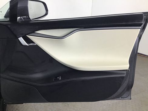 Used 2018 Tesla Model S 100D image 20