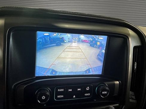 Used 2018 Chevrolet Silverado 1500 LTZ Z71 AWD/4WD image 14