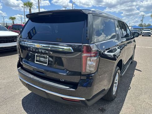 Used 2024 Chevrolet Suburban LT RWD image 15