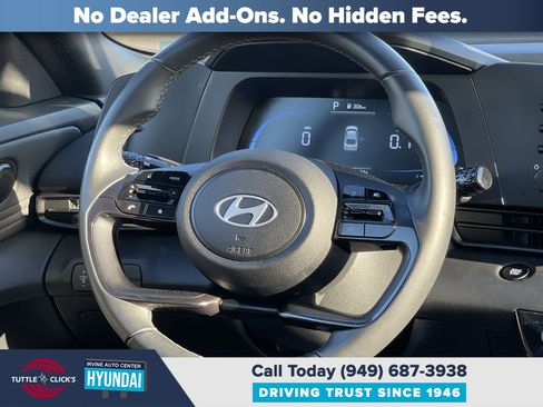 Certified 2025 Hyundai Elantra Sport image 15