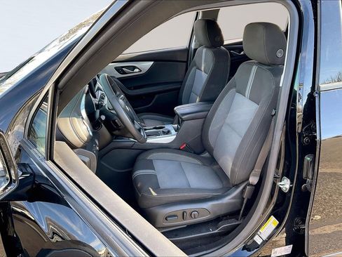 Used 2024 Chevrolet Blazer LT w/ Convenience Package image 25