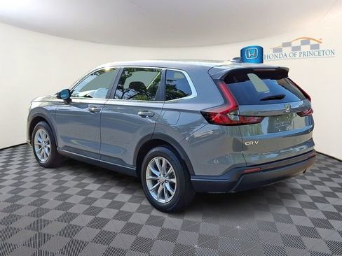 Used 2024 Honda CR-V EX image 4