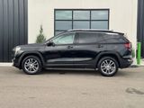 Used 2023 GMC Terrain SLT image 2