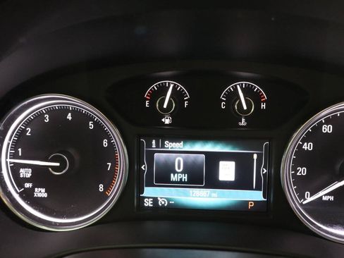 Used 2018 Buick Enclave Premium FWD image 18
