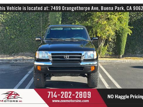 Used 1999 Toyota Tacoma PreRunner RWD image 3