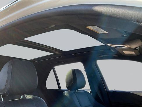 Used 2022 Mercedes-Benz GLE 350 4MATIC image 24