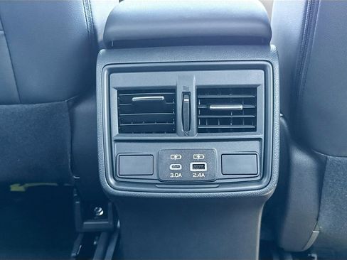 New 2026 Subaru Forester Premium AWD/4WD image 31