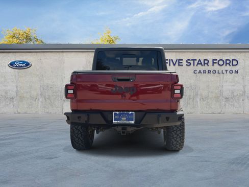 Used 2021 Jeep Gladiator Sport AWD/4WD image 7