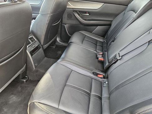 Used 2024 MAZDA CX-90 3.3 Turbo w/ Preferred Plus image 20