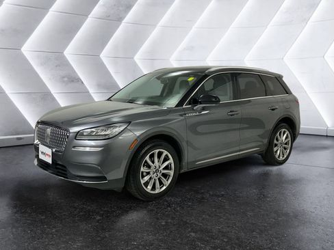 Used 2021 Lincoln Corsair FWD w/ Premium Package image 3