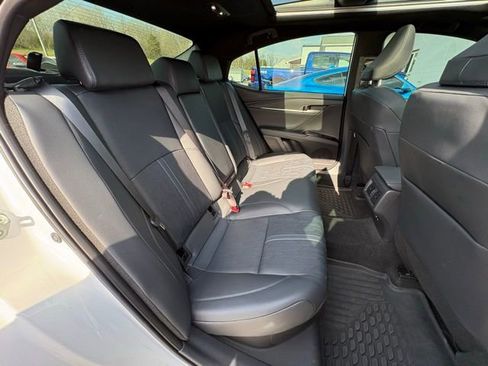 Used 2025 Toyota Camry XSE image 32