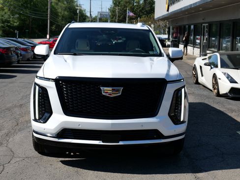 Used 2025 Cadillac Escalade Sport Platinum w/ LPO, Floor Liner Package image 11