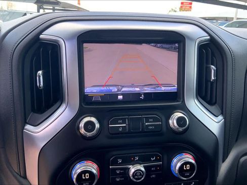 Used 2019 GMC Sierra 1500 SLT w/ SLT Convenience Package AWD/4WD image 31