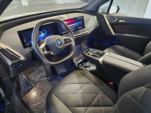 Certified 2024 BMW iX xDrive50 w/ Premium Package AWD/4WD image 2