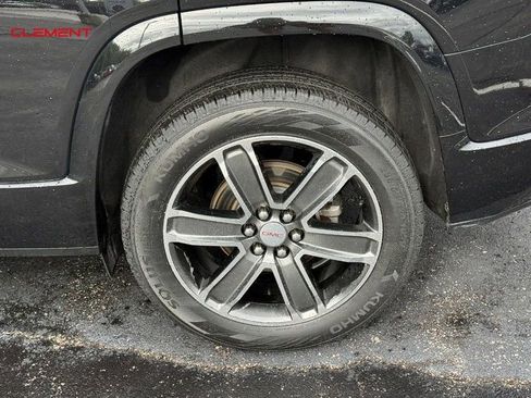 Used 2019 GMC Acadia Denali FWD image 4
