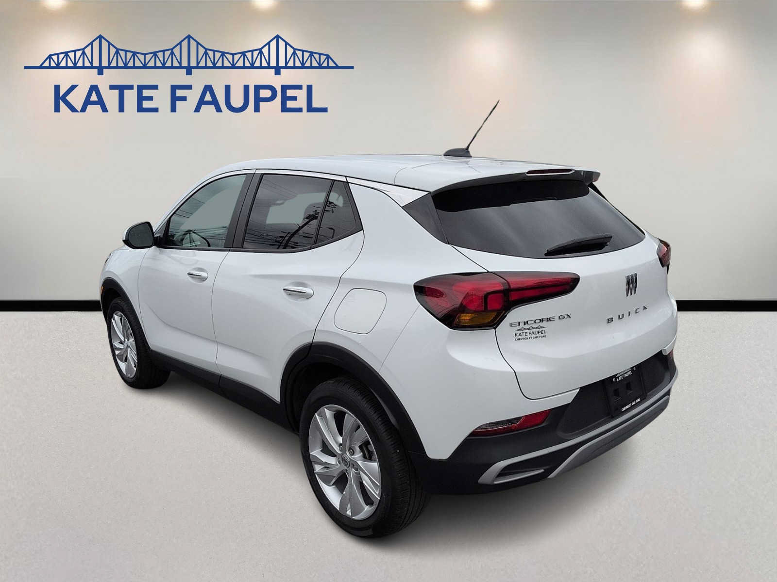 Used 2025 Buick Encore GX Preferred FWD image 5