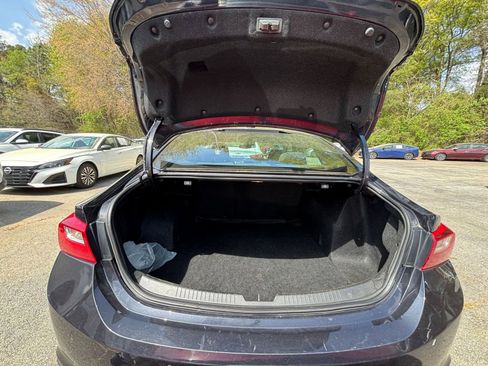 Used 2023 Chevrolet Malibu LT w/ Driver Confidence Package image 32