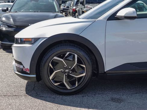 Used 2024 Hyundai Ioniq 5 SEL image 9