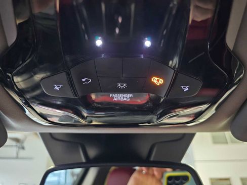 Used 2019 Alfa Romeo Stelvio image 34