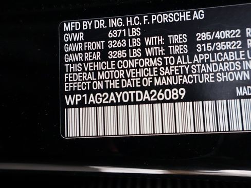 New 2026 Porsche Cayenne GTS image 39