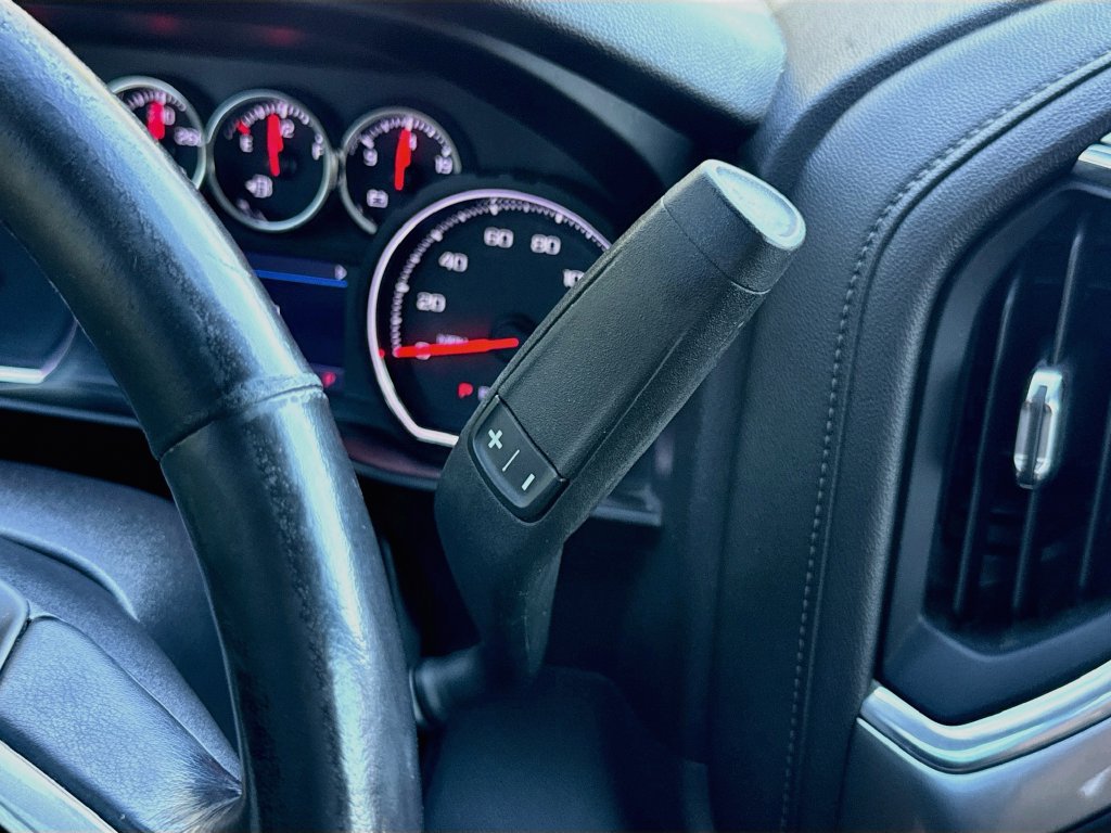 Used 2019 Chevrolet Silverado 1500 LT w/ All-Star Edition RWD image 17