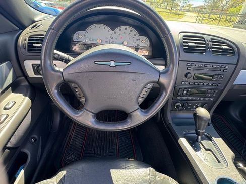 Used 2002 Ford Thunderbird RWD image 11