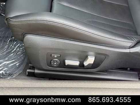 Used 2024 BMW M4 xDrive Competition w/ M Driver's Package AWD/4WD image 16