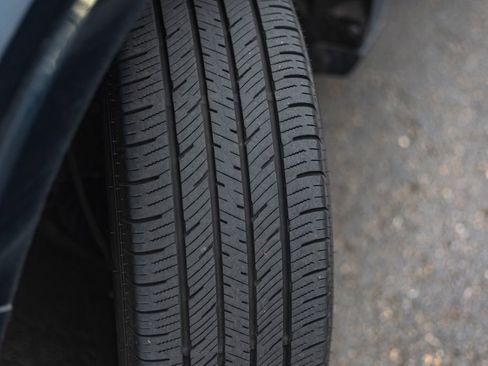 Used 2023 Ford Maverick Lariat image 4