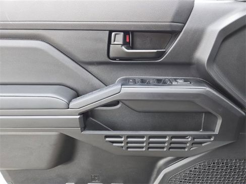 Certified 2025 Toyota Tacoma SR image 19