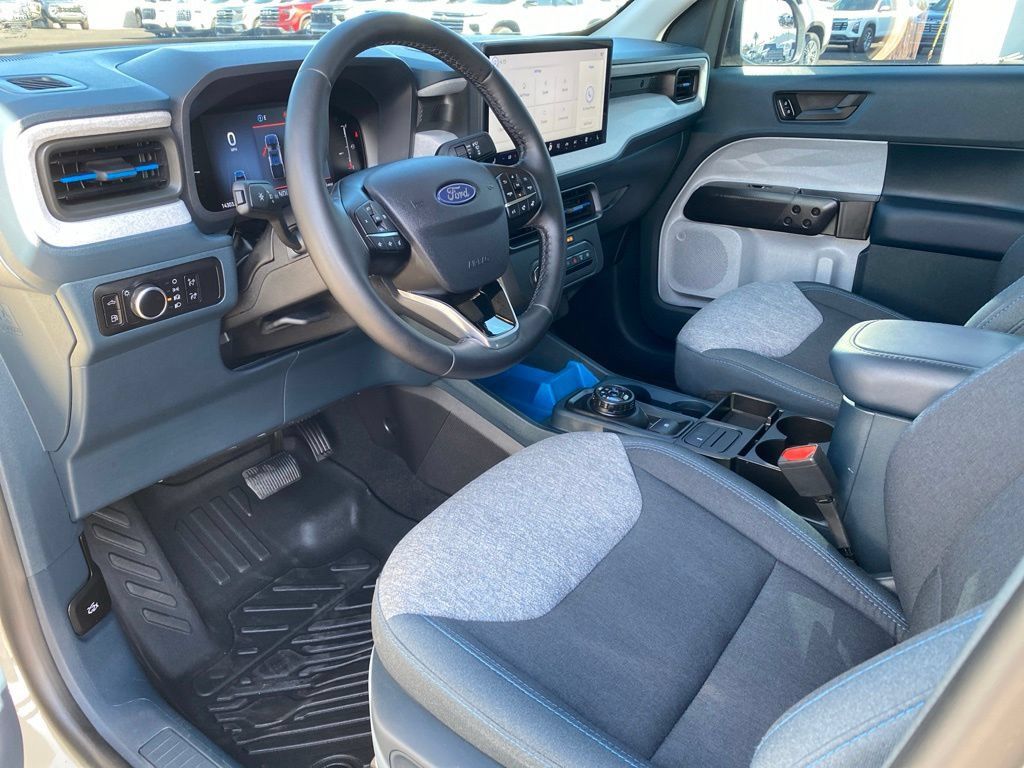 Used 2025 Ford Maverick XLT w/ XLT Luxury Package FWD image 22