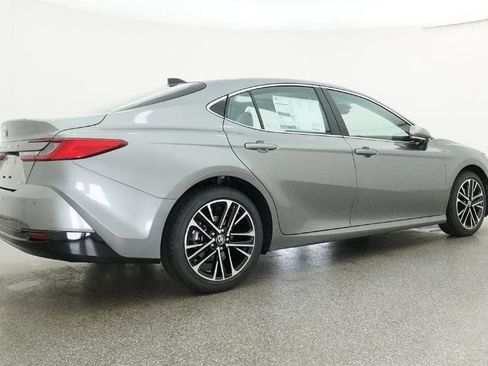 New 2026 Toyota Camry XLE w/ Premium Plus Package FWD image 9