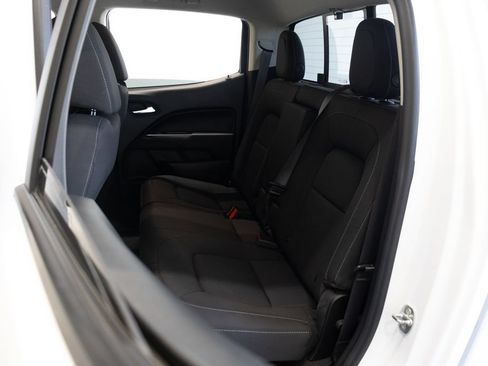 Used 2022 Chevrolet Colorado LT w/ LT Convenience Package AWD/4WD image 20