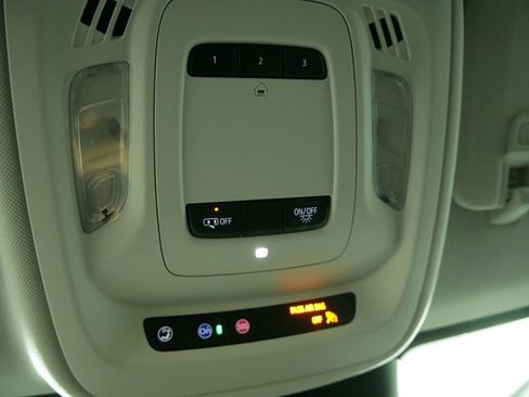 New 2026 Buick Envision Preferred AWD/4WD image 31