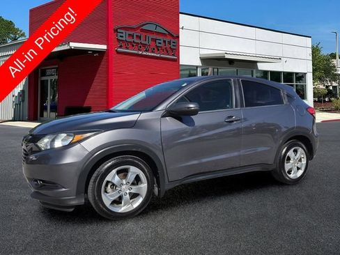 Used 2017 Honda HR-V EX image 1