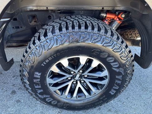 Used 2020 Ford F150 Raptor w/ Equipment Group 801A Mid image 21