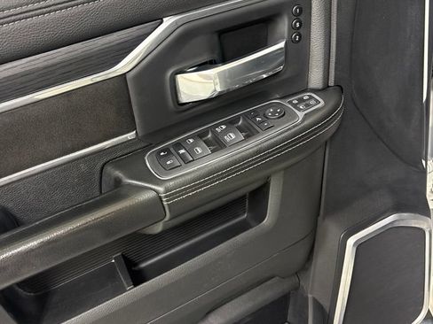 Used 2024 RAM 3500 Laramie w/ Sport Appearance Package AWD/4WD image 19