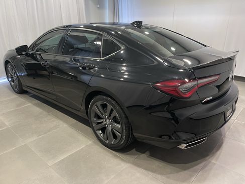 Used 2022 Acura TLX SH-AWD w/ A-SPEC Pkg image 4