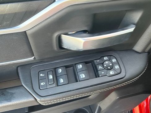 Used 2026 RAM 2500 Big Horn AWD/4WD image 17