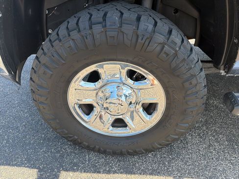 Used 2018 RAM 2500 Tradesman w/ Chrome Appearance Group AWD/4WD image 10