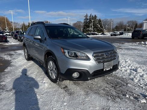 Used 2017 Subaru Outback 2.5i Premium w/ Protection Package #2 image 19