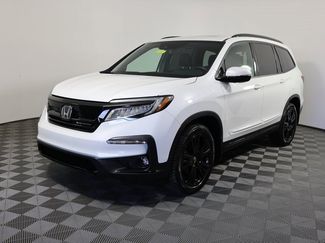 Used 2017 Honda Pilot Elite image 1