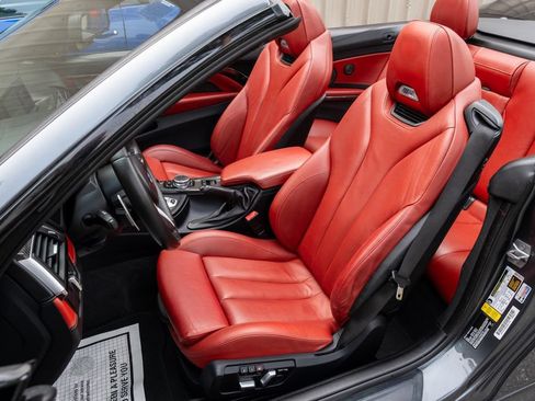 Used 2016 BMW M4 Convertible RWD image 13