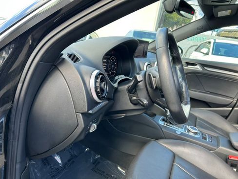 Used 2017 Audi A3 e-tron Premium Plus w/ Technology Package image 16